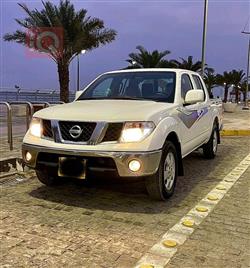 نيسان نافارا